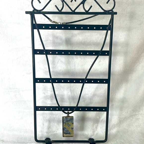 Art deco gold and blue glass pendant on leather strap. - Picture 1 of 3